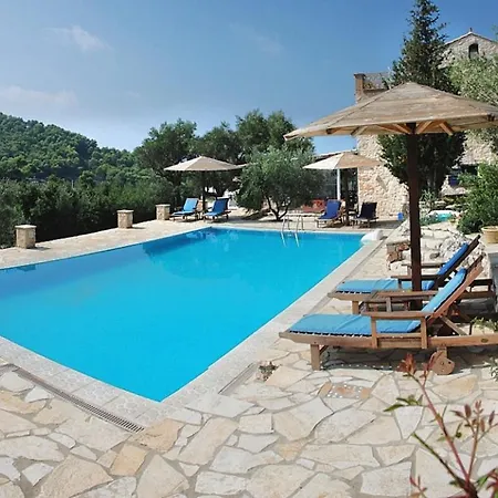 Villa Revera Traditional Stone Villas, & Keri