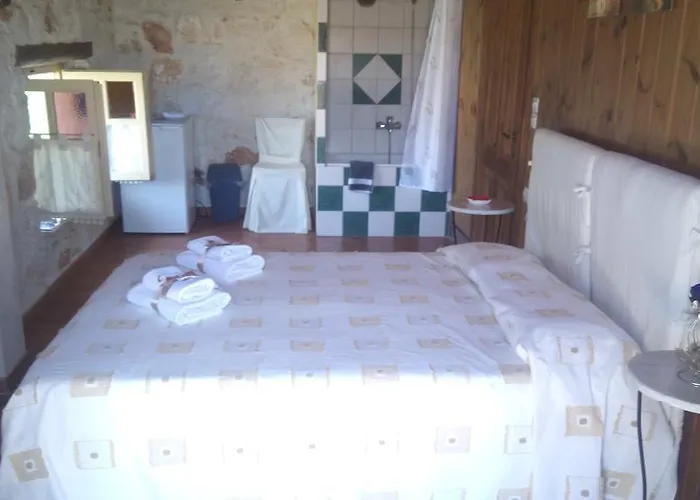 Revera Traditional Stone Villas, & Keri