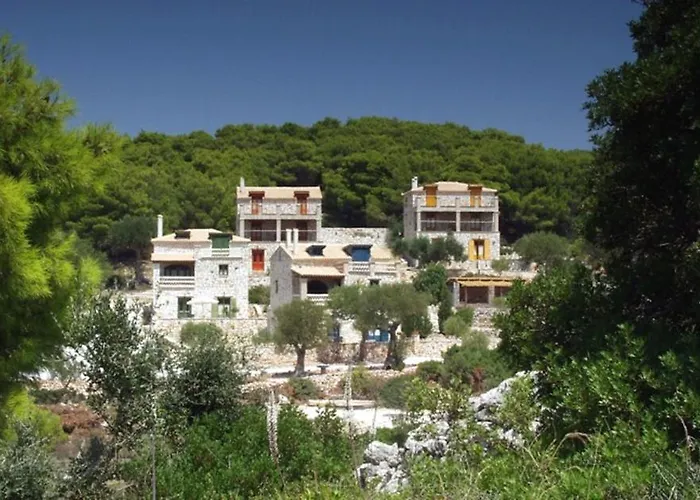 Revera Traditional Stone Villas, & Villa *