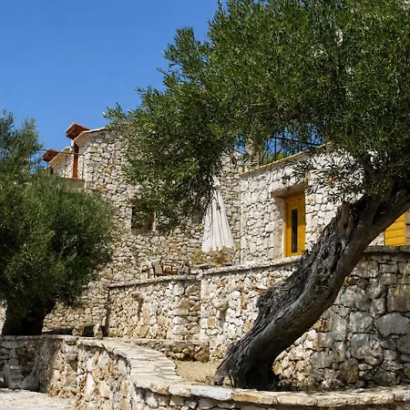 Revera Traditional Stone Villas, & Keri