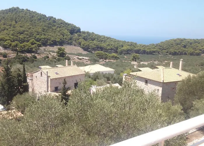 Villa Revera Traditional Stone Villas, & *