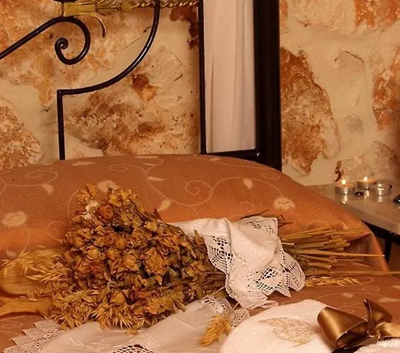 Revera Traditional Stone Villas, & Villa Keri