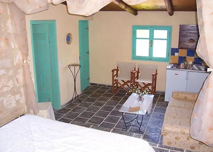 Revera Traditional Stone Villas, & Villa Keri