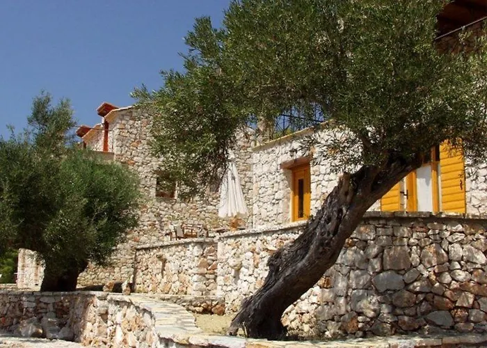 Revera Traditional Stone Villas, & *