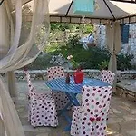 Revera Traditional Stone Villas, & *